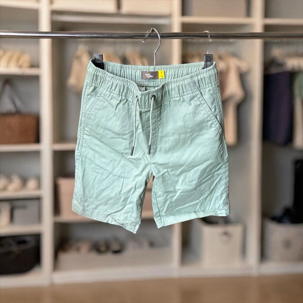 RUMI + RYDER The Classic Comfort Flex Stretch Twill Pull On Short Boys Size 8